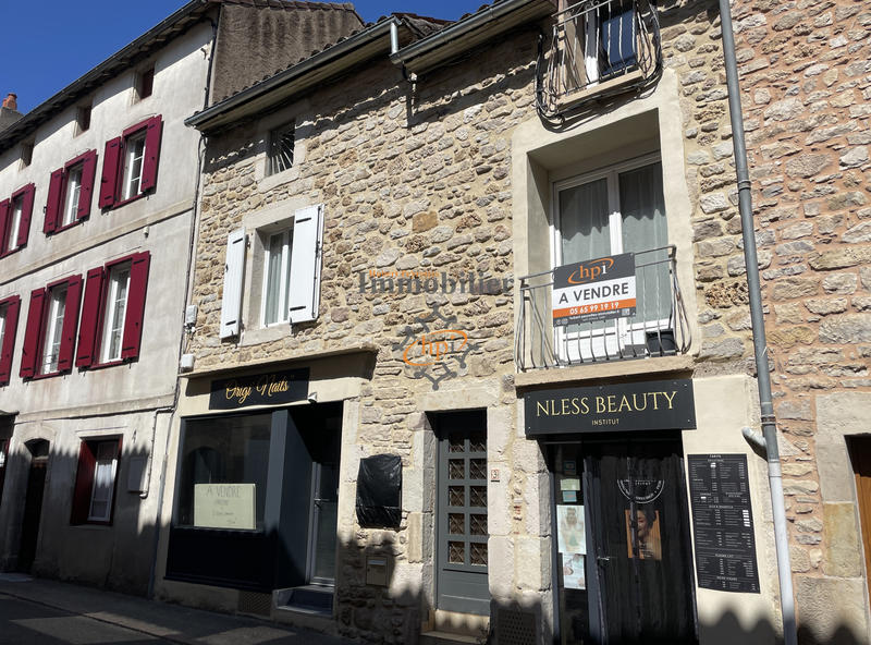 Maison - 159 m² - 11 pièces