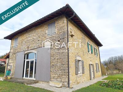 Maison - 250 m² - 8 pièces