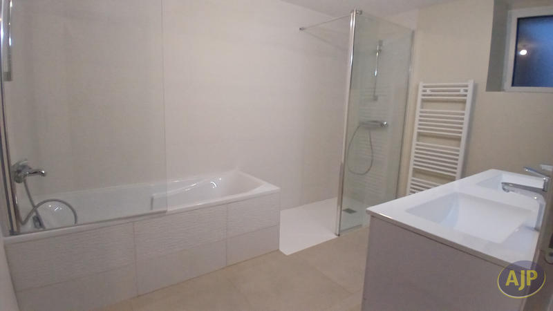 Maison - 106 m² - 5 pièces