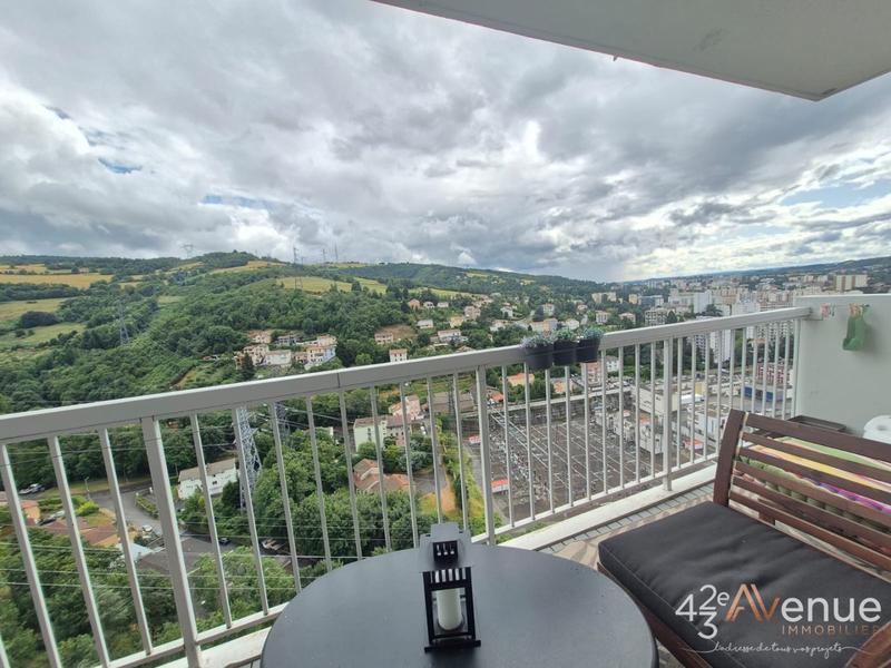 Appartement - 80 m² - 4 pièces