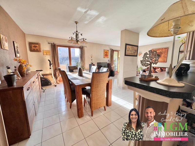 Villa - 102 m² - 4 pièces