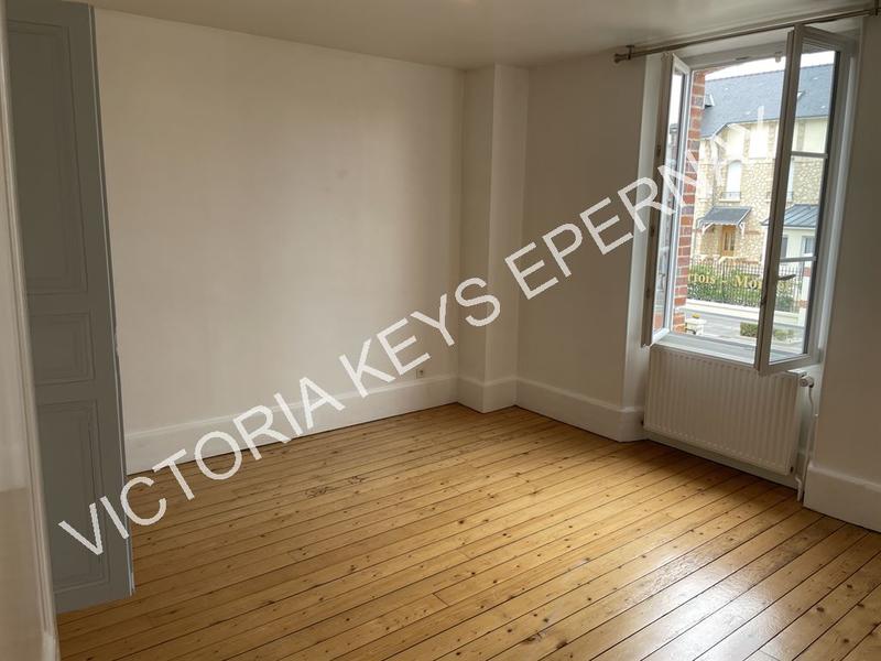 Maison ancienne - 206 m² - 6 pièces