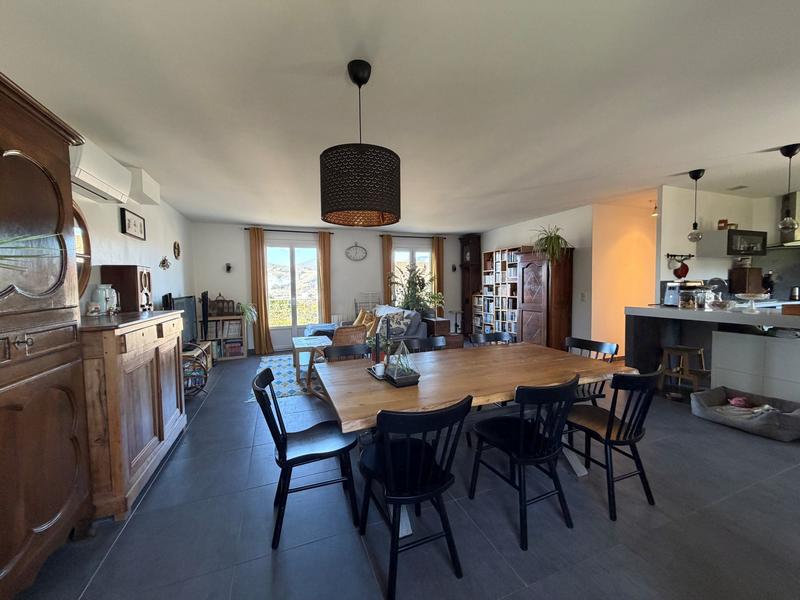 Maison - 111 m² - 4 pièces