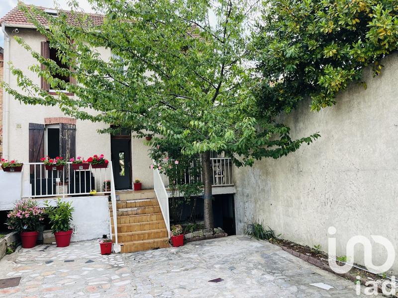 Maison - 84 m² - 4 pièces