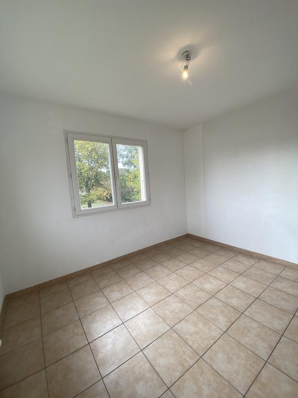 Appartement - 83 m² - 4 pièces