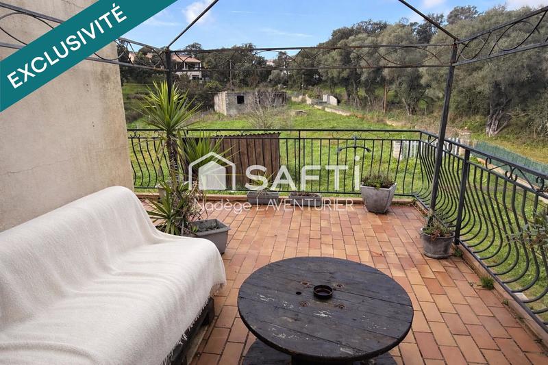 Maison - 264 m² - 5 pièces