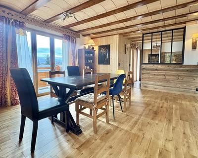 Maison - 170 m² - 5 pièces