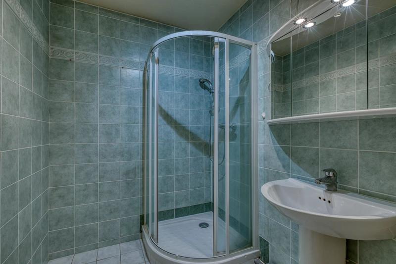 Appartement - 75 m² - 4 pièces