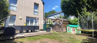 Maison - 86 m² - 4 pièces