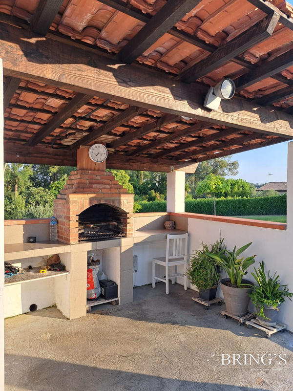 Villa - 166 m² - 8 pièces