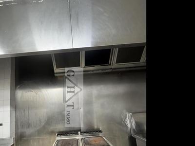 Local commercial - 165 m²