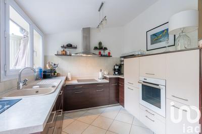 Maison - 240 m² - 6 pièces