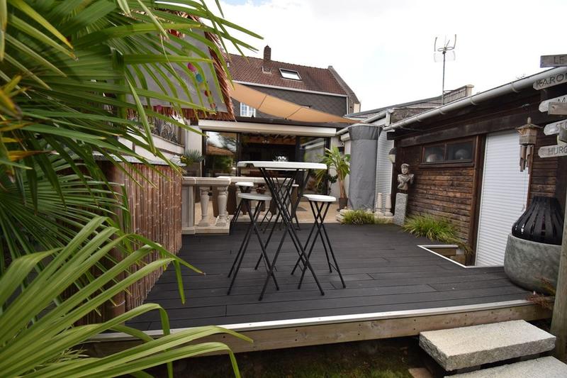 Maison de ville - 235 m² - 10 pièces