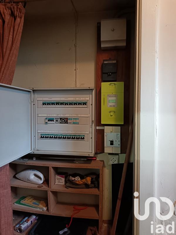 Maison - 383 m² - 12 pièces