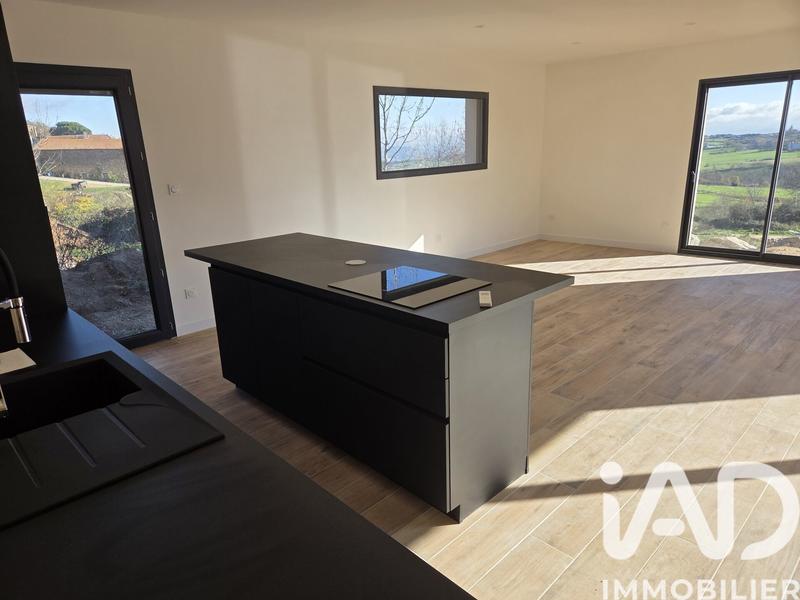 Maison - 101 m² - 4 pièces