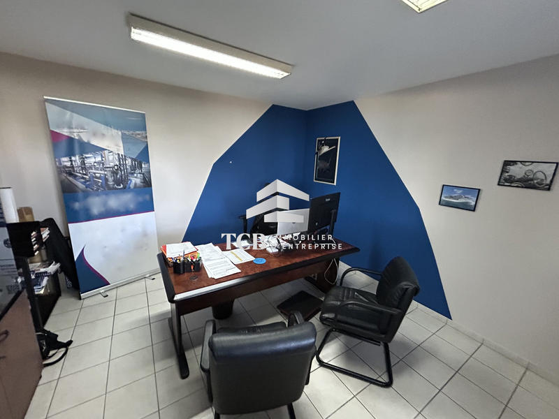 Local d'activités - 410 m²