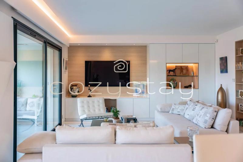 Appartement - 121 m² - 4 pièces