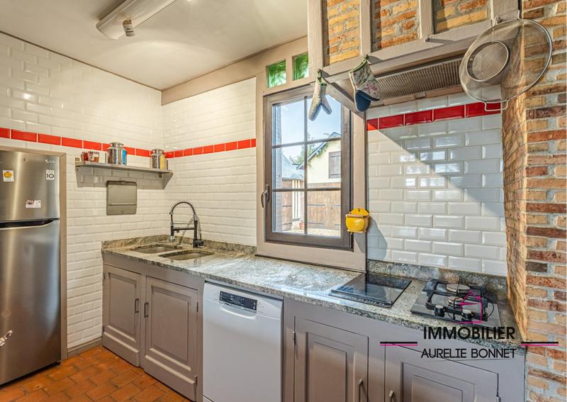 Maison ancienne - 220 m² - 9 pièces