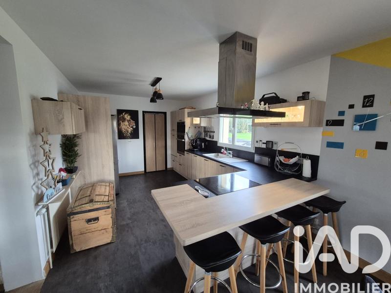 Maison - 138 m² - 5 pièces