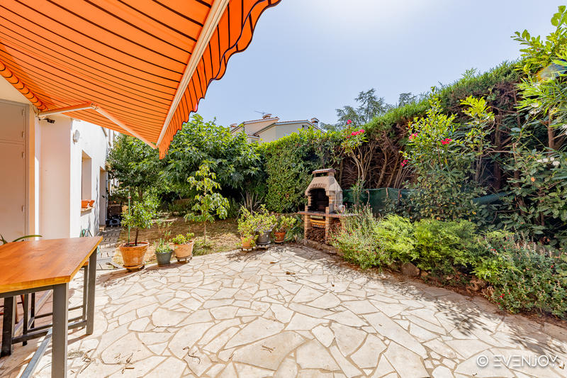 Appartement - 104 m² - 4 pièces