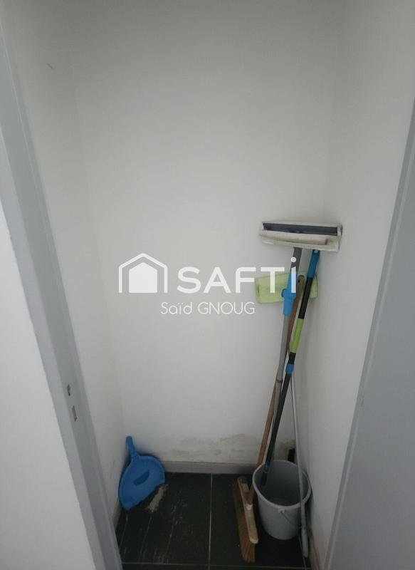 Local commercial - 33 m² - 2 pièces