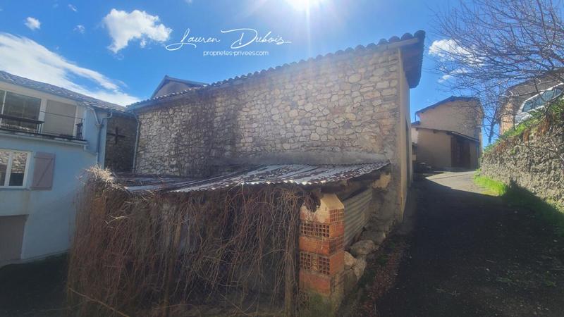 Grange - 100 m² - 2 pièces