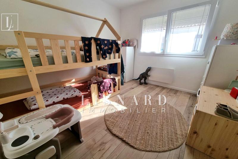 Appartement - 80 m² - 3 pièces