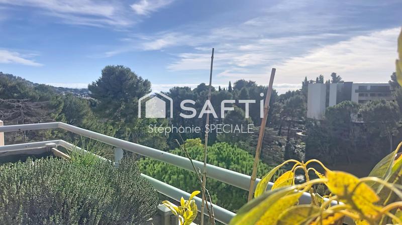 Appartement - 106 m² - 4 pièces