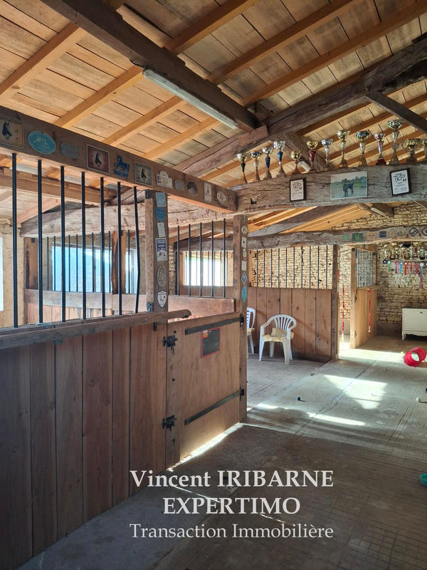 Propriété - 120 m² - 5 pièces