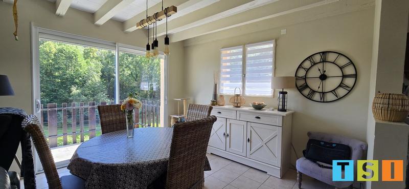 Maison - 110 m² - 4 pièces