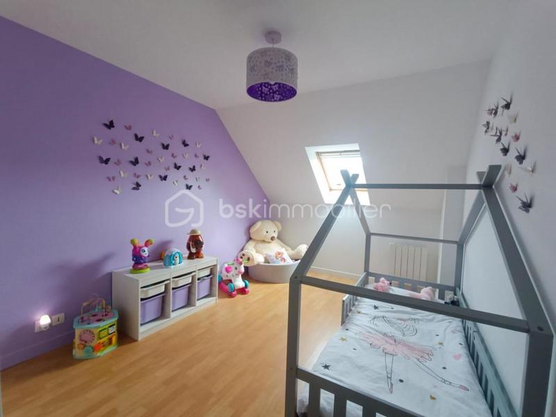 Maison - 104 m² - 4 pièces