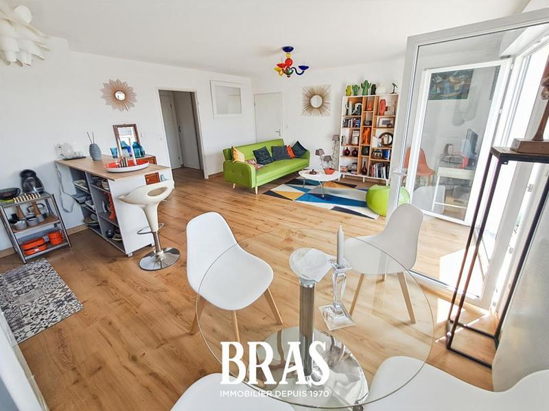Appartement - 61 m² - 3 pièces