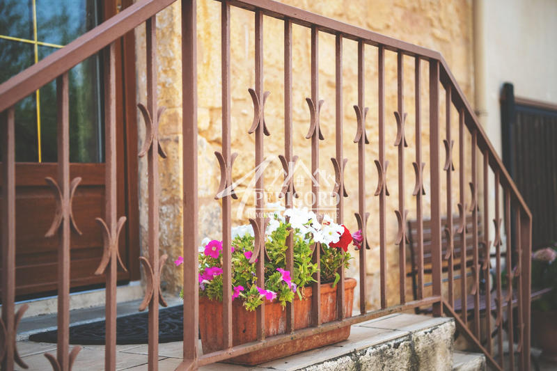 Maison - 96 m² - 5 pièces