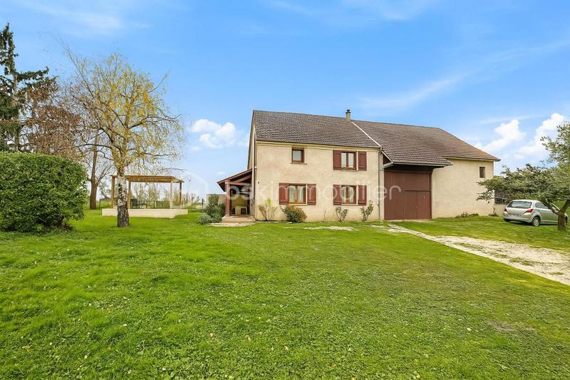 Maison - 132 m² - 4 pièces