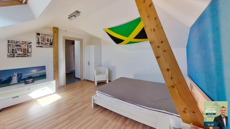 Maison - 260 m² - 6 pièces