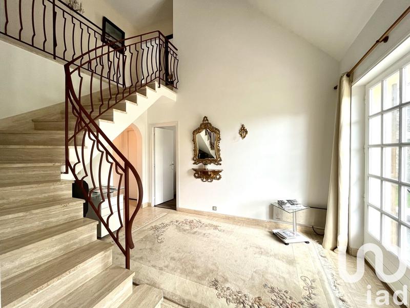 Maison - 139 m² - 6 pièces