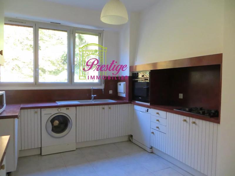 Appartement - 122 m² - 4 pièces