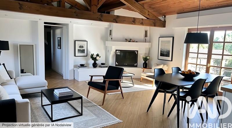 Maison - 255 m² - 11 pièces