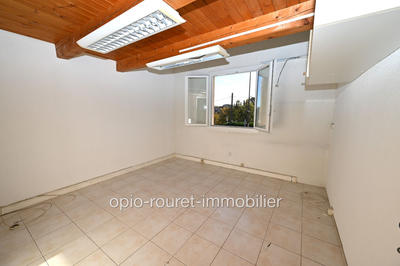 Local commercial - 93 m²