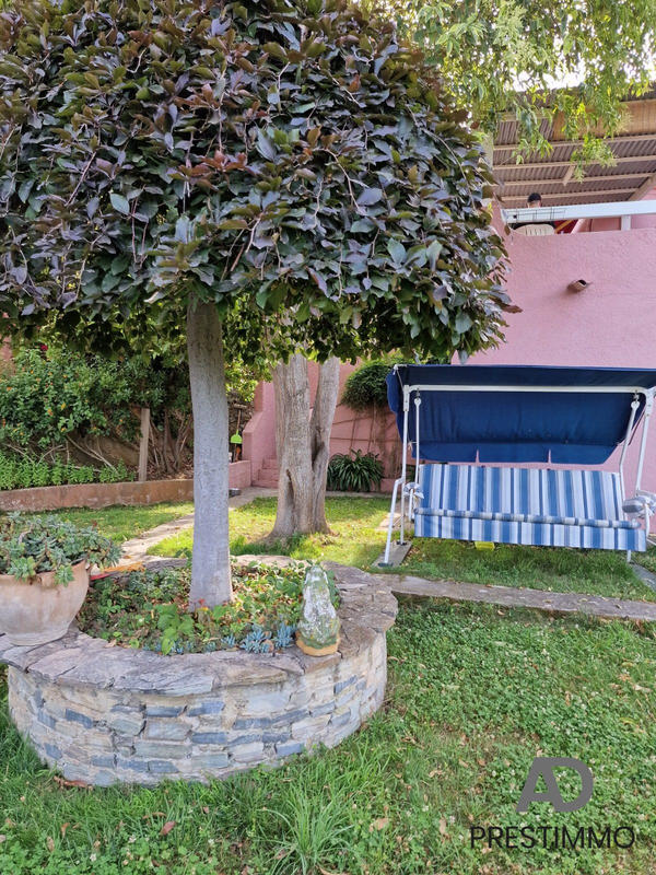 Maison - 185 m² - 7 pièces