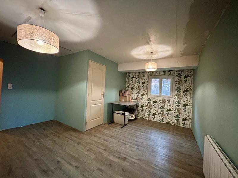 Maison - 200 m² - 6 pièces