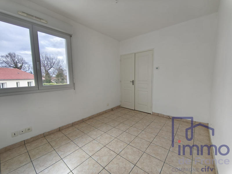 Appartement - 86 m² - 4 pièces