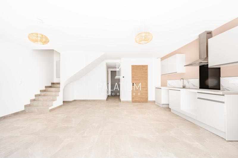 Maison - 82 m² - 4 pièces