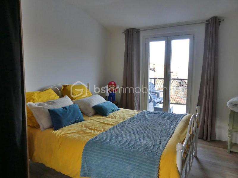 Maison de village - 90 m² - 3 pièces