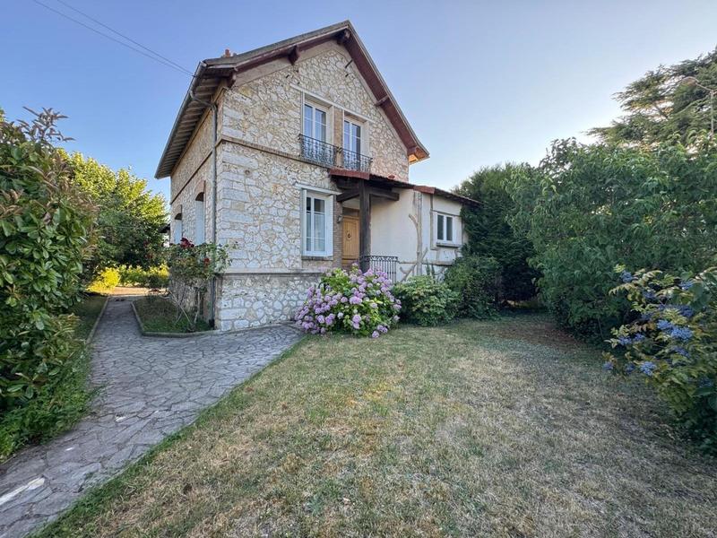 Maison - 134 m² - 6 pièces