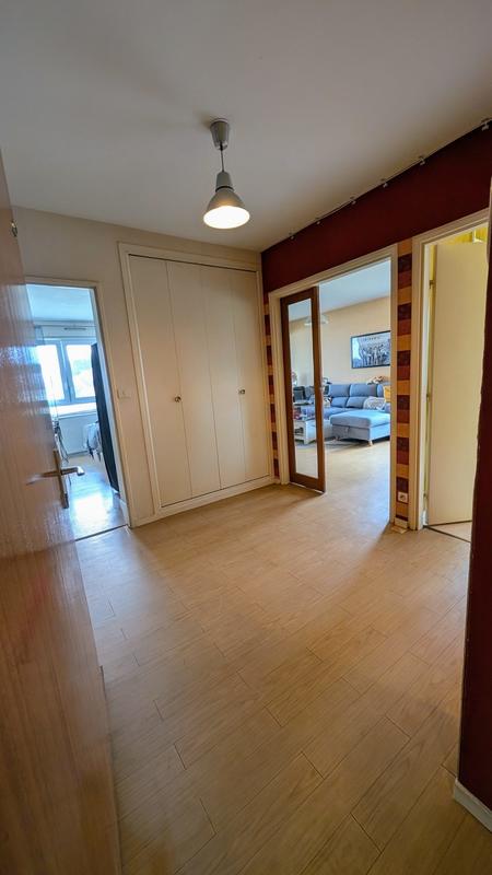 Appartement - 70 m² - 4 pièces
