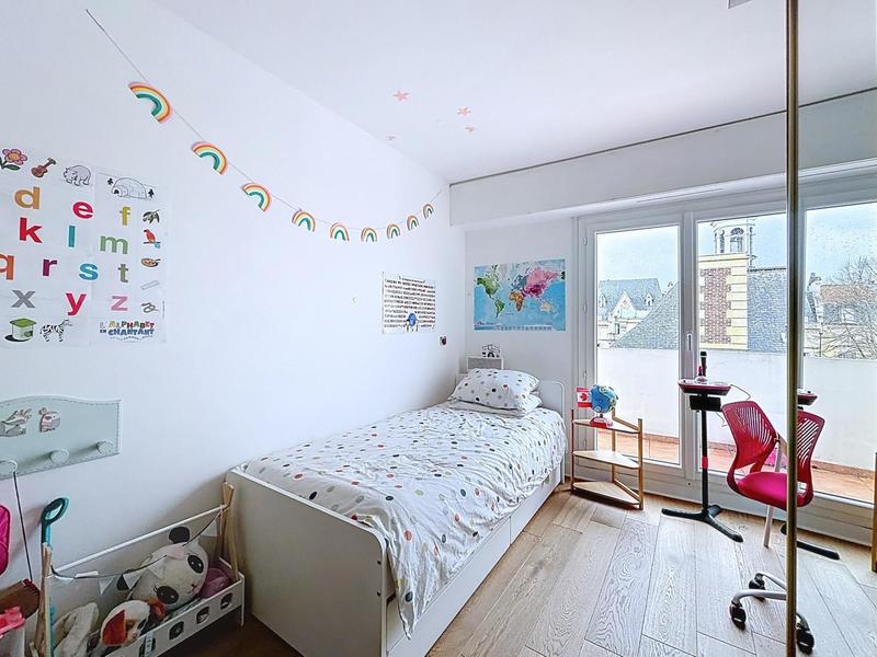 Appartement - 112 m² - 5 pièces