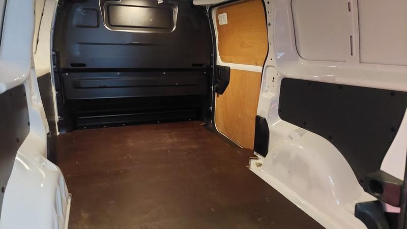 Peugeot Expert Fourgon tole long 2.0 bluehdi 120 ss bvm6 premium