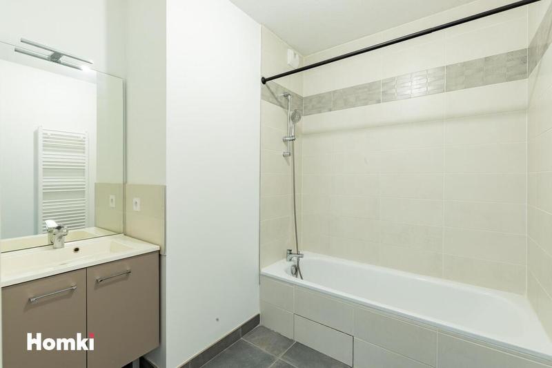 Appartement - 98 m² - 4 pièces