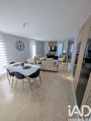 Maison - 115 m² - 4 pièces